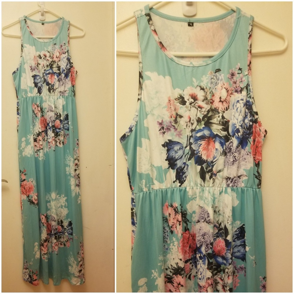 Florak Maxi Dress